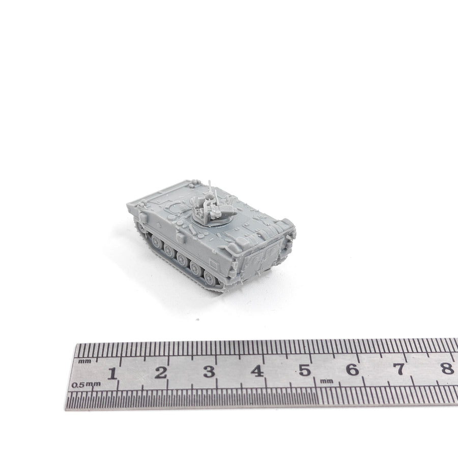 AMX-10P Infantry Fighting Vehicle 1/144 Resin Model Kit - 1/144 resin model view 4