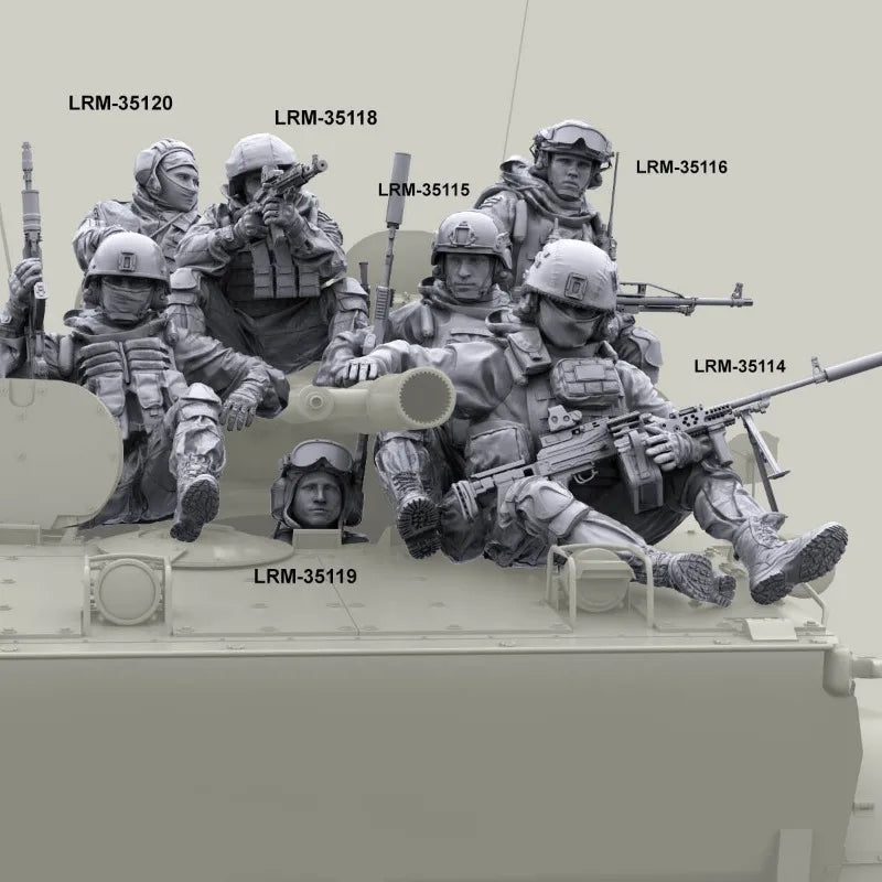 Modern Special Forces Armor Vehicle Crew 1/35 Resin Figure Set (7 Figures) - 1/35 resin model view 3