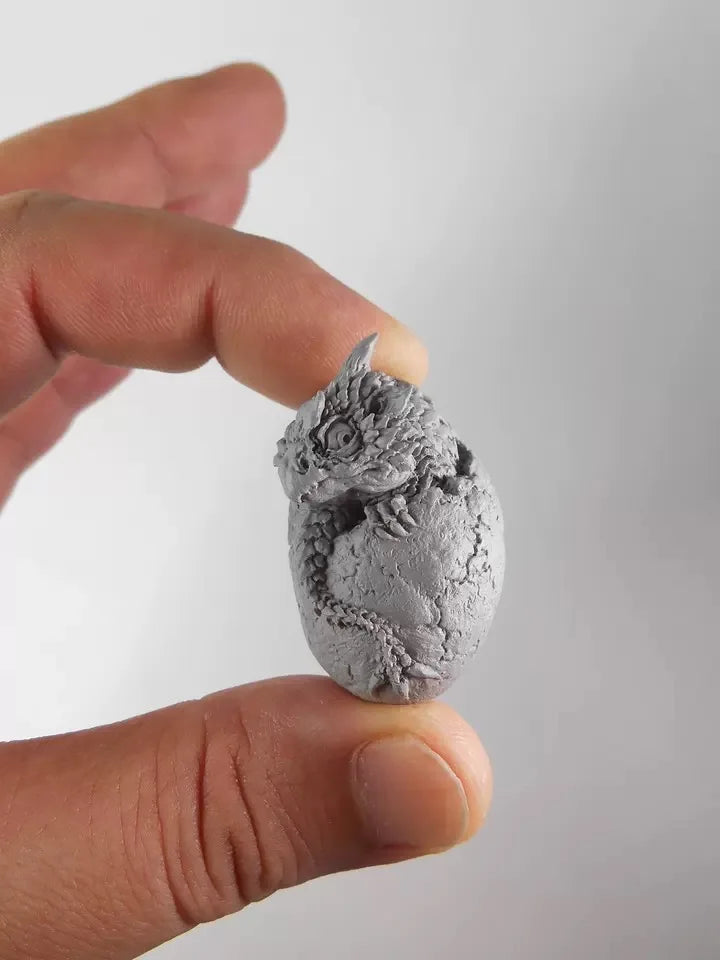 Dragon Hatchling Egg Breaking 40mm Resin Character Figure - 40mm resin model view 3