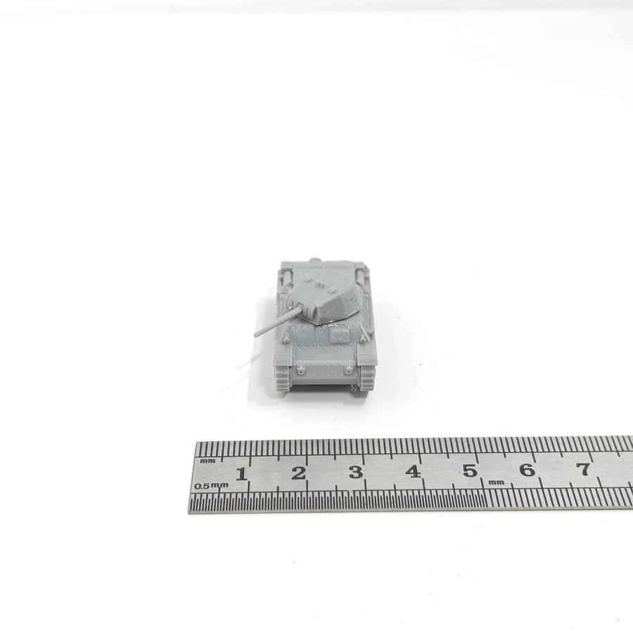 Italian P26/40 Heavy Tank 1/144 Resin Model Kit - 1/144 resin model view 2
