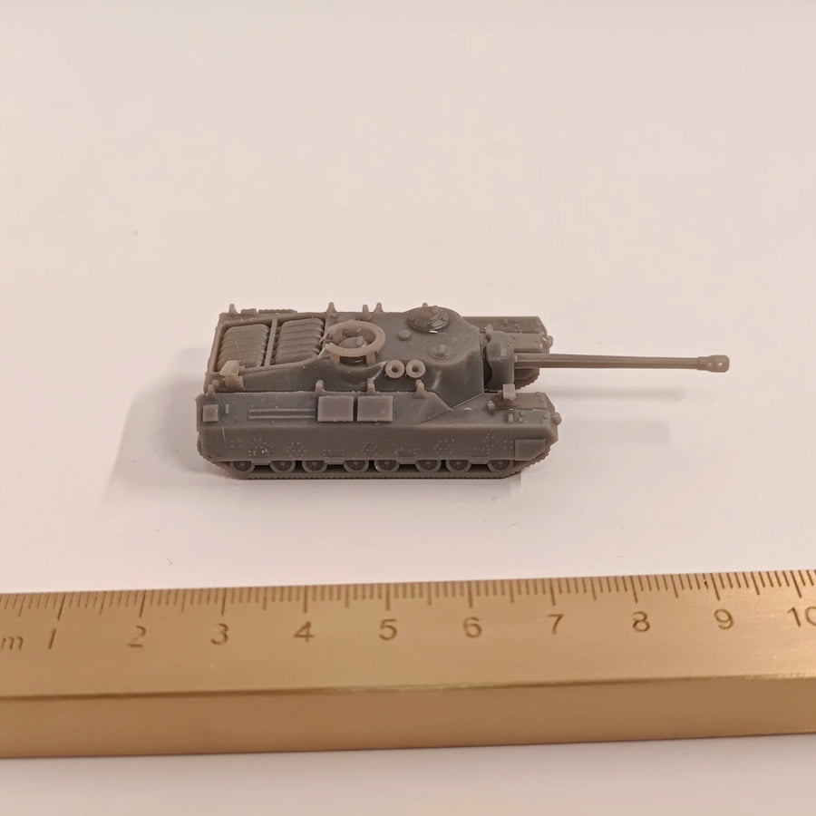 T95/T28 Super Heavy Tank Destroyer 1/144 Scale Resin Model Kit - 1/144 resin model view 3