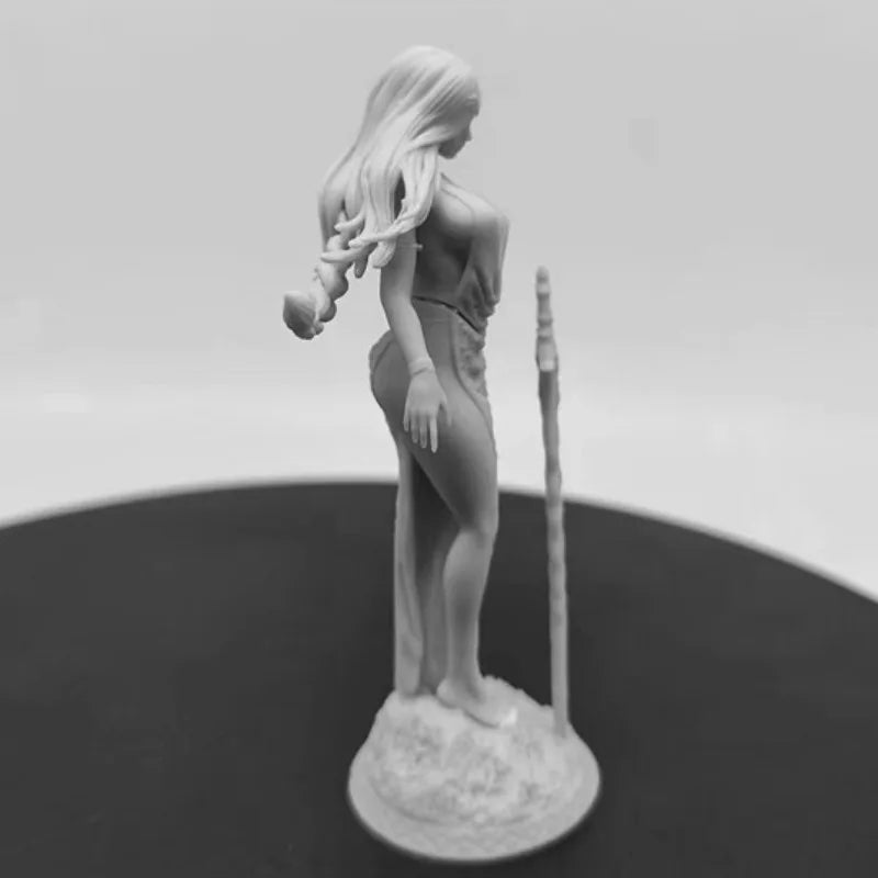 Fantasy Female Sorceress with Sword 1/24 Scale Resin Figure Kit - resin model view 5