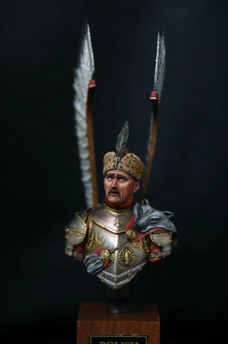 Polish Winged Hussar Officer 1/35 Resin Bust Figure — resin model kit, unassembled and unpainted