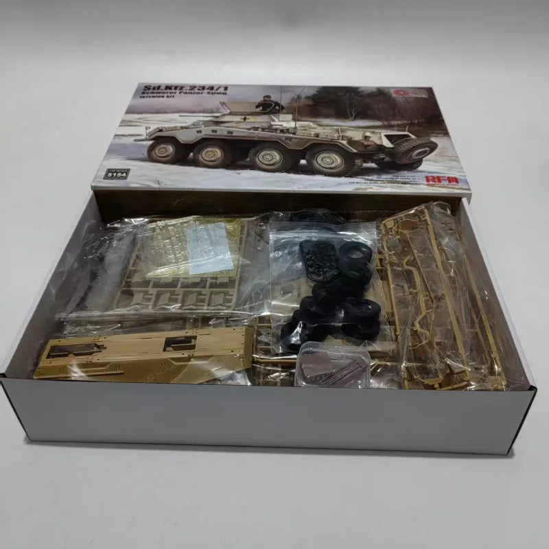 WWII German Sd.Kfz.234/1 Armored Car 1/35 Resin Model Kit - 1/35 resin model view 3