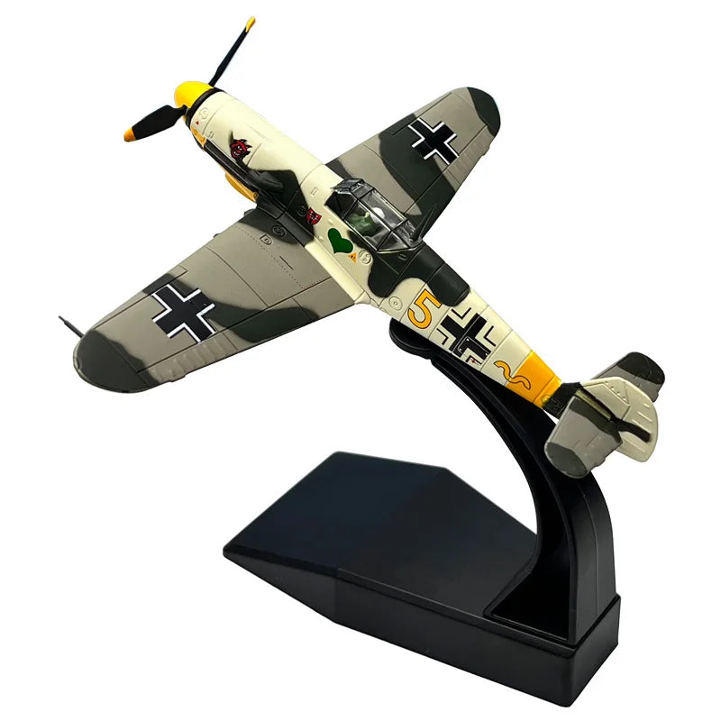 Messerschmitt Bf 109E German Fighter Aircraft 1:72 Resin Model Kit - 1/72 resin model view 2