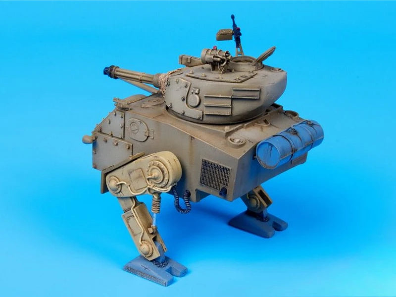Sci-Fi XP-M4 Sherman Tank 1/72 Scale Resin Model Kit - 1/72 resin model view 2