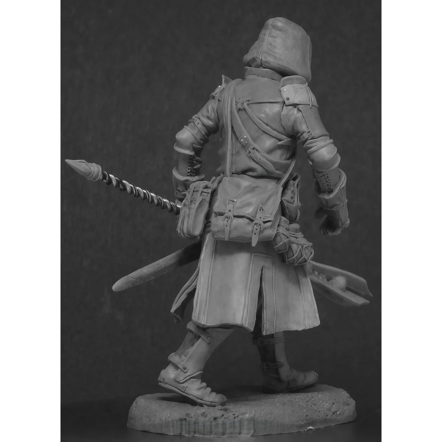 Fantasy Female Warrior with Curved Sword 54mm Resin Figure Kit - resin model view 4