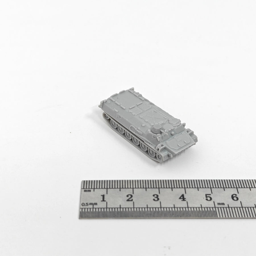 MT-LB Armored Personnel Carrier 1/144 Resin Model Kit - 1/144 resin model view 2