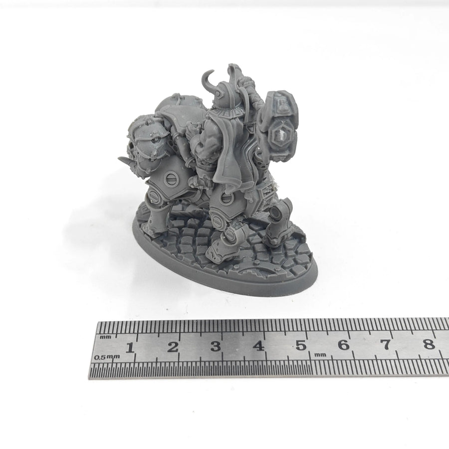 Orc Warlord on Armored Beast 70mm Resin Figure Kit - 70mm resin model view 3