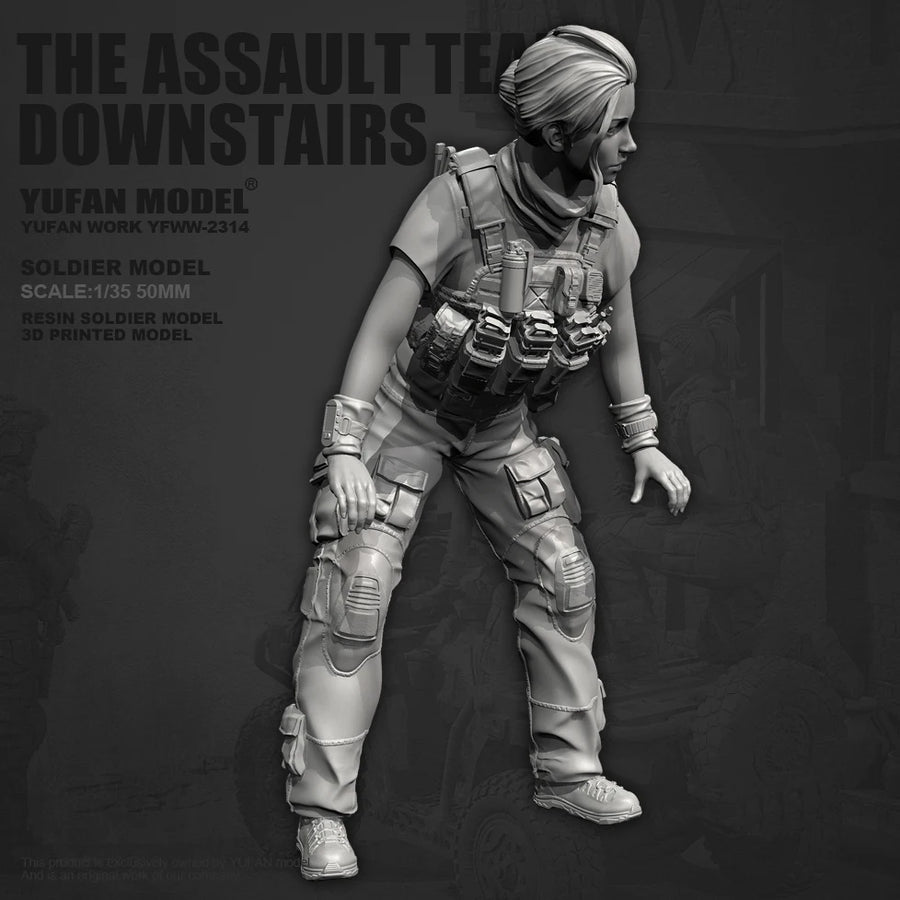 Assault Team Soldier with Tactical Gear 1/35 Resin Figure Kit - 1/35 resin model view 5