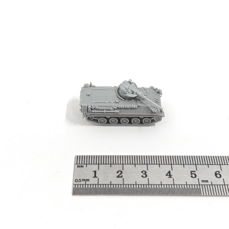 Modern Marder 1A3 Infantry Fighting Vehicle with Crew Camouflage 1/35 Resin Kit - resin model view 2
