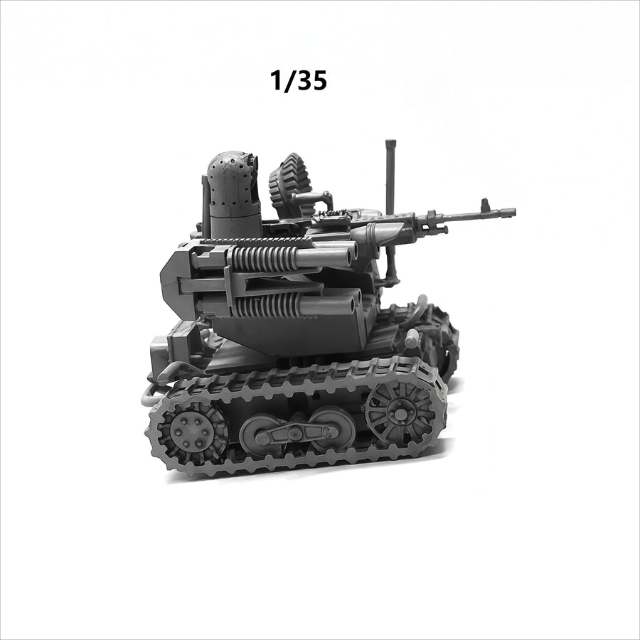 Armed Unmanned Combat Robot 1/35 Resin Model Kit - 1/35 resin model view 2