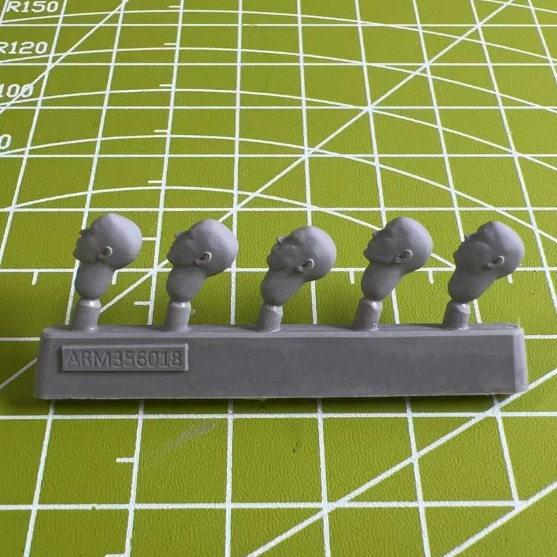 Modern Soldier Head Variant Pack Resin Miniature Kit 28mm - 28mm resin model view 2