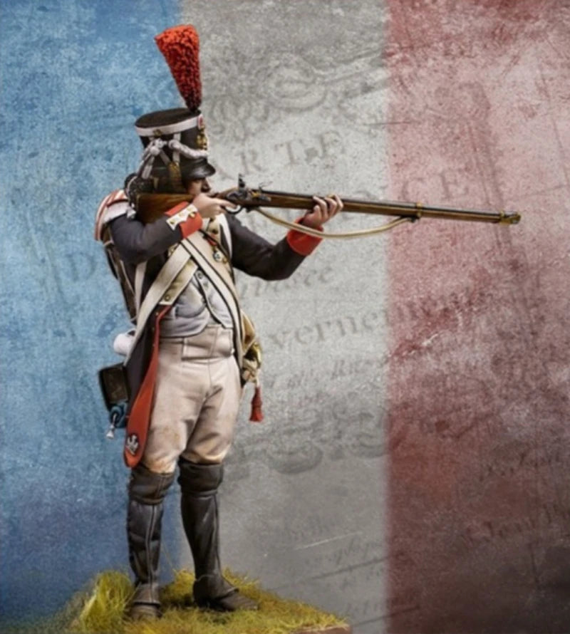Napoleonic French Grenadier 1808 1/24 Resin Figure Kit - 1/24 resin model view 2