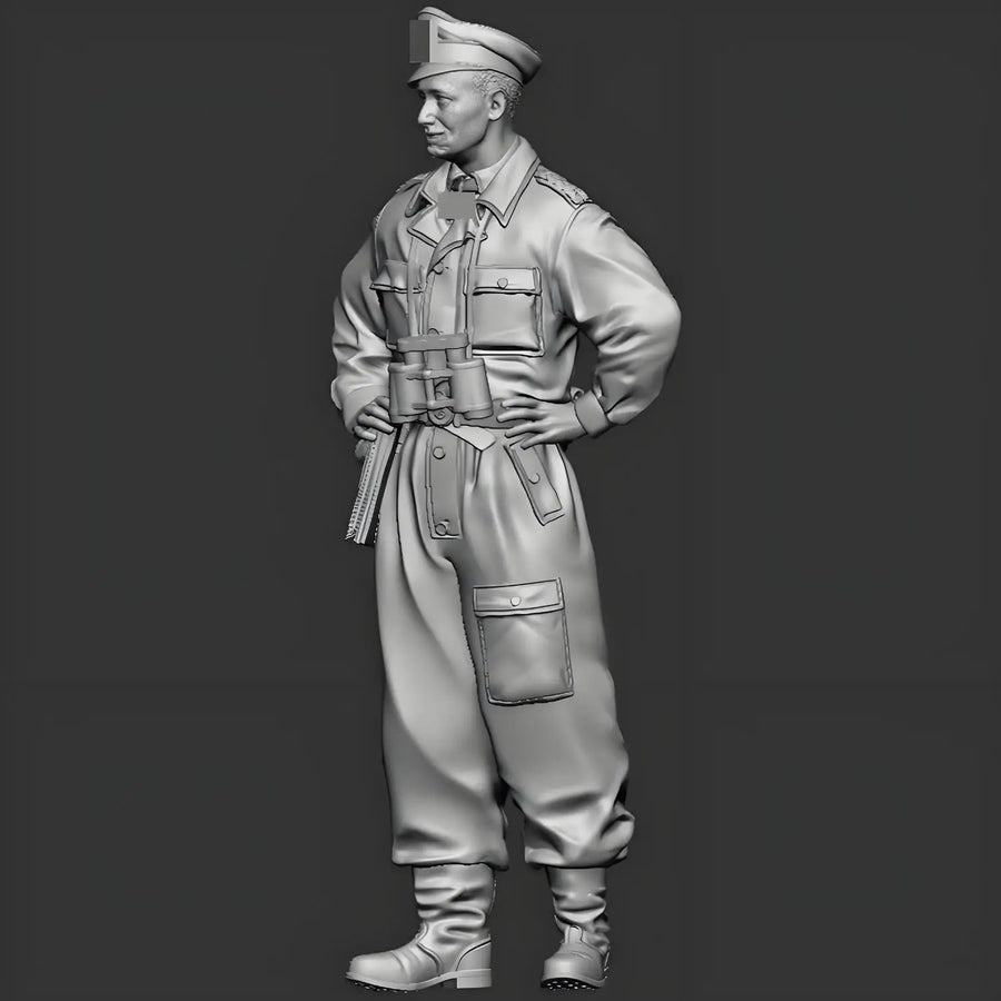 WWII Tank Commander Officer 1/35 Resin Figure Kit - 1/35 resin model view 2