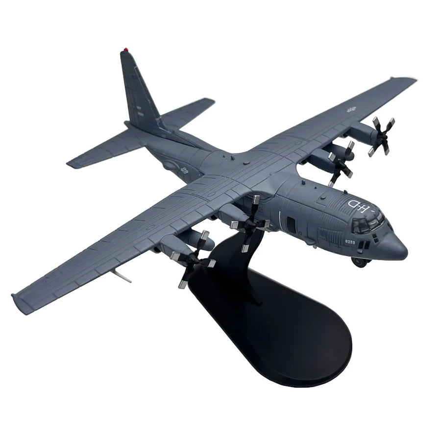AC-130 Gunship Heavy Ground Attack Aircraft 1/200 Resin Model Kit - 1/200 resin model view 4