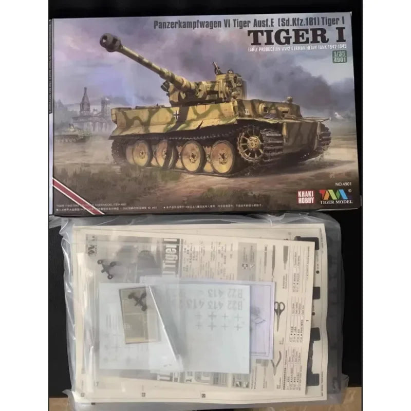 WWII German Tiger I Ausf.E Heavy Tank 1/35 Resin Model Kit - 1/35 resin model view 3