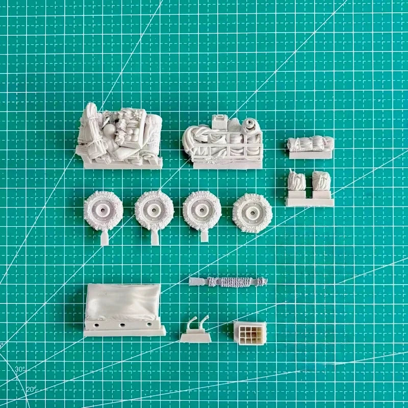 US Army Willys Jeep with Cargo 1/35 Resin Model Kit - 1/35 resin model view 3