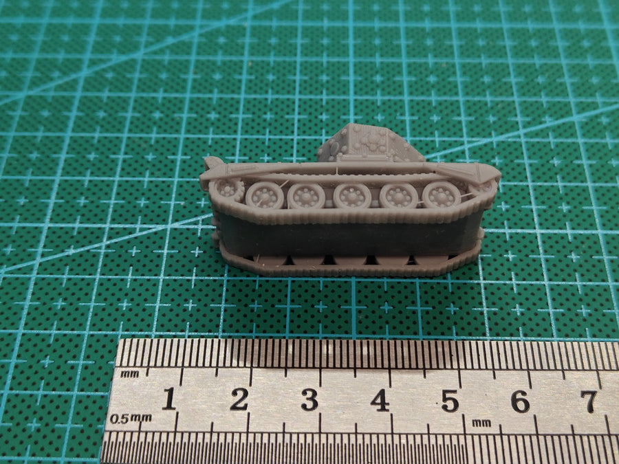 WWII British Cromwell Tank 1/144 Scale Resin Model Kit - 1/144 resin model view 4