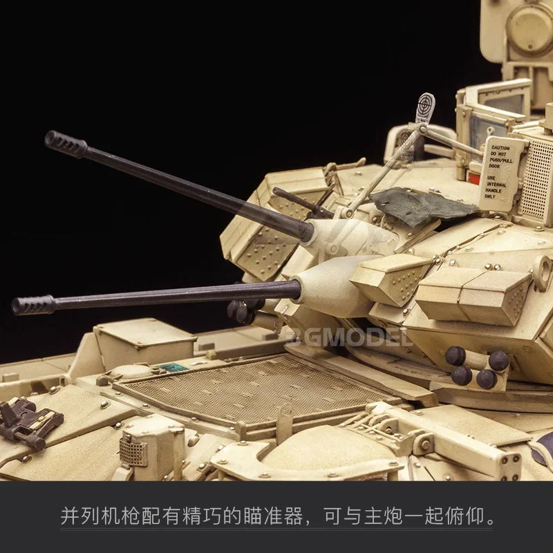M3A3 Bradley BUSK III 1/35 Resin Model Kit - 1/35 resin model view 4