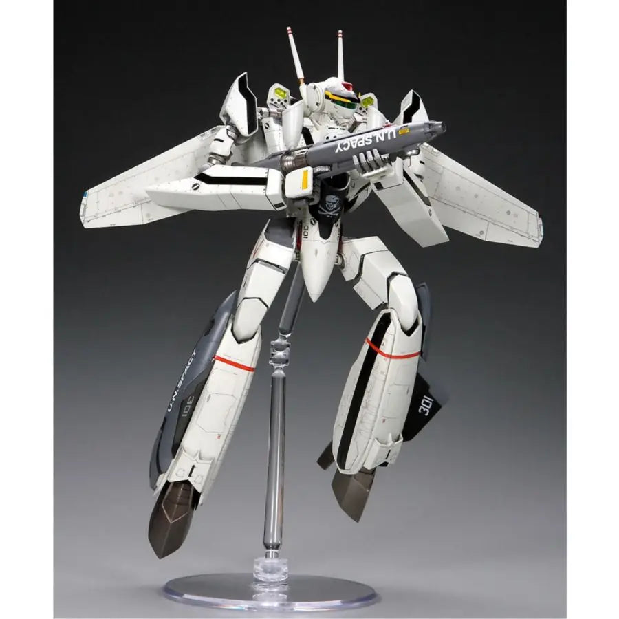VF-0A/S Battloid Macross Zero 1/72 Resin Model Kit - 1/72 resin model view 4
