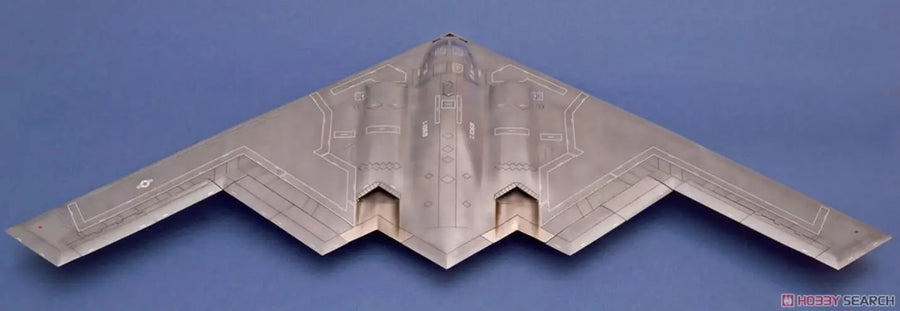 USAF B-2A Spirit Stealth Bomber with AGM-158 1/72 Resin Model Kit - 1/72 resin model view 3