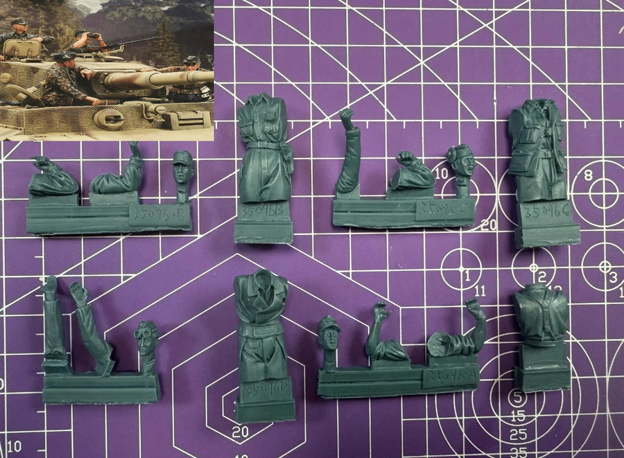 WWII Soldier Figures Assorted Poses 1/35 Scale Resin Figure Kit - resin model view 3