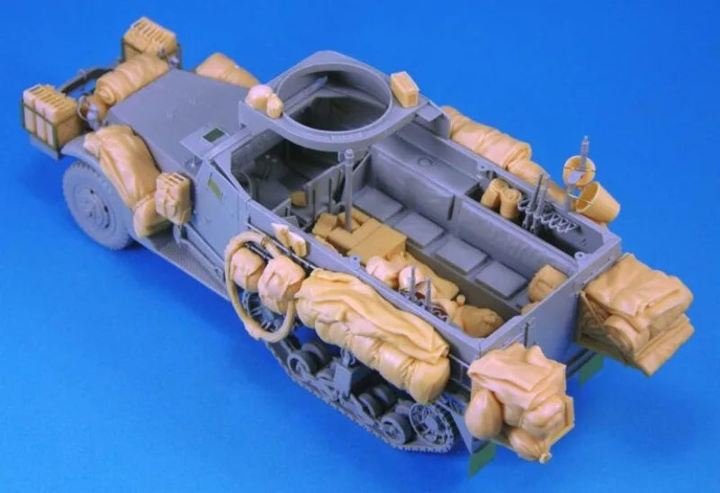 US M3A1 Halftrack Stowage Set 1/35 Resin Model Kit - 1/35 resin model view 2