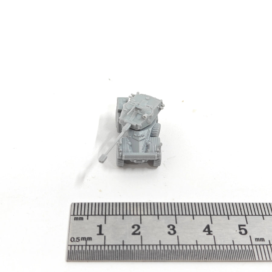 Panhard AML-90 Armored Car 1/144 Scale Resin Model Kit - 1/144 resin model view 4