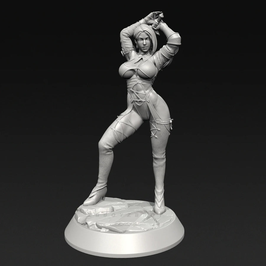 Female Warrior with Sword 38mm Resin Figure Kit - 38mm resin model view 2