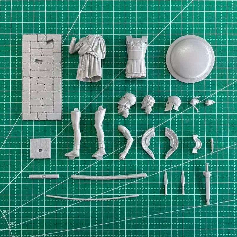 Ancient Greek Hoplite Warrior with Shield 75mm Resin Figure Kit - 75mm resin model view 5