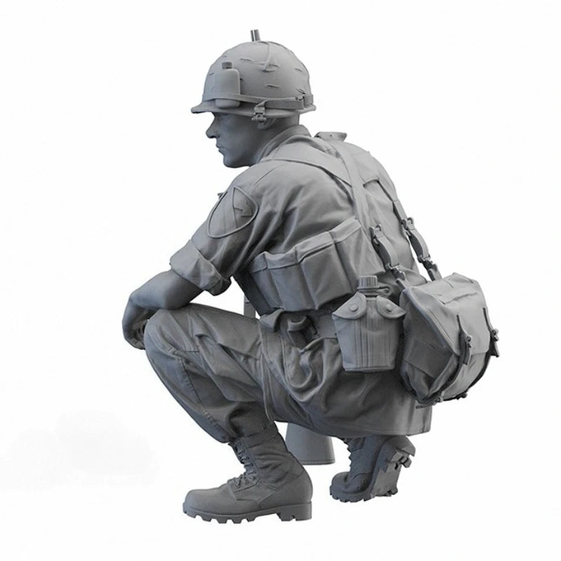 Vietnam War US Army Infantryman 1/16 Resin Figure Kit - 1/16 resin model view 3
