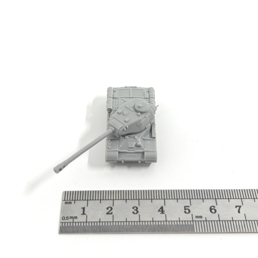 Soviet IS-2 Heavy Tank 1/144 Resin Model Kit - 1/144 resin model view 3