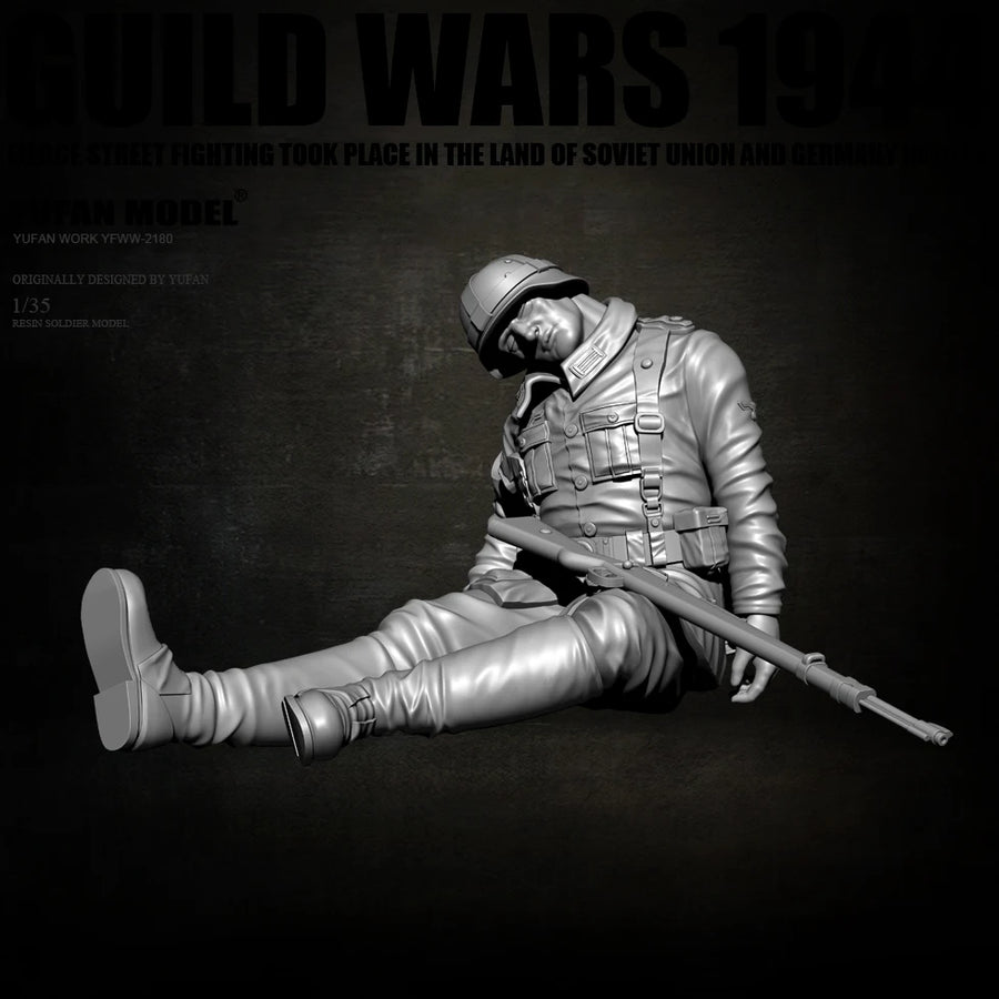 Soviet WWI Soldier Sitting 1/35 Resin Figure Kit - 1/35 resin model view 2