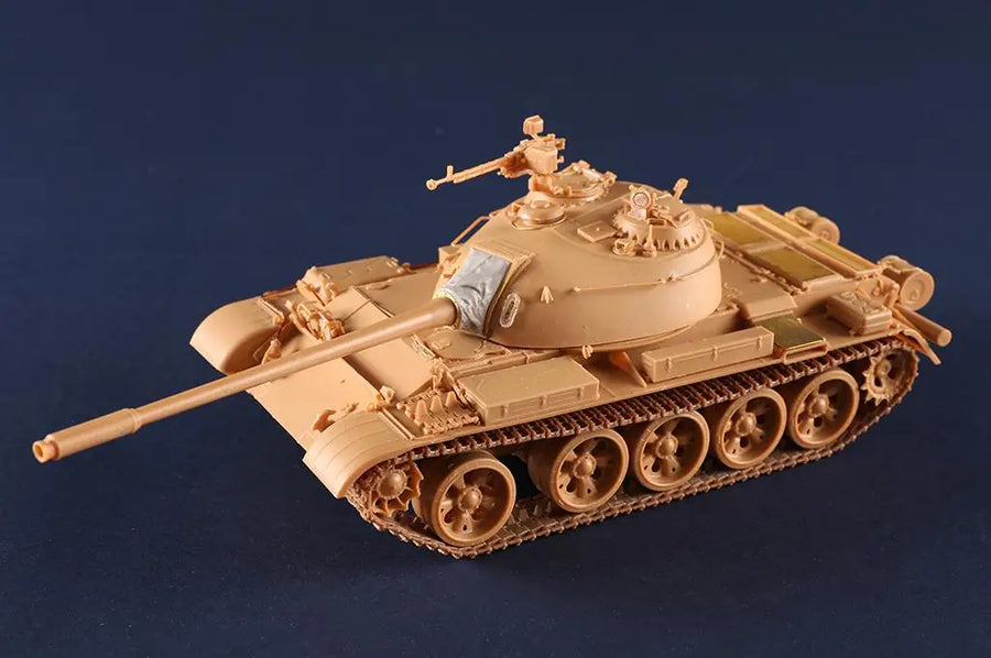 Soviet T-54 Medium Tank 1:35 Scale Resin Model Kit - 1/35 resin model view 6