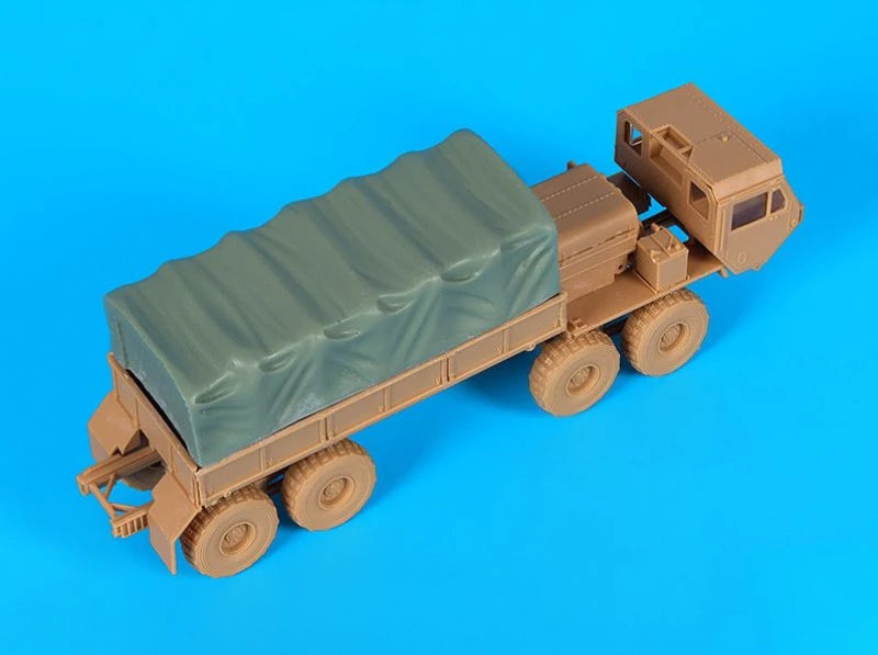 M977 HEMTT Cargo Truck 1/72 Resin Model Kit - 1/72 resin model view 2