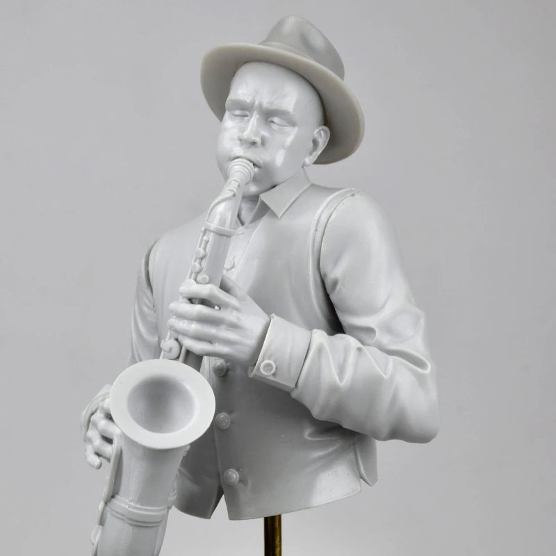 Jazz Saxophonist in Fedora 1/10 Scale Resin Bust - 1/10 resin model view 4
