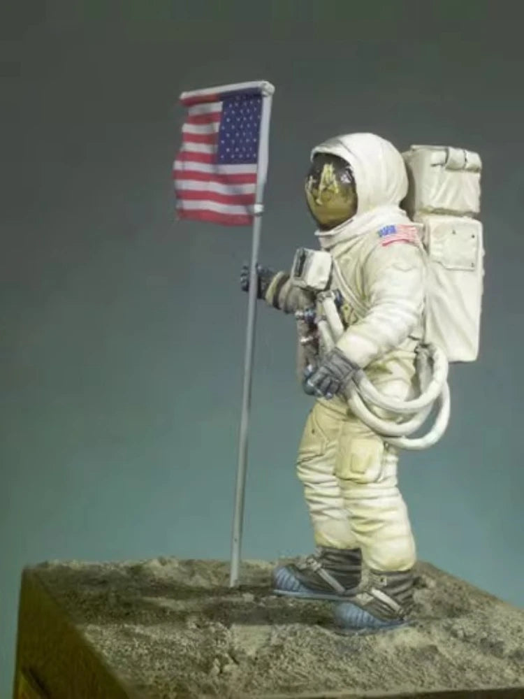 Astronaut with American Flag 54mm Resin Figure Kit - 54mm resin model view 2