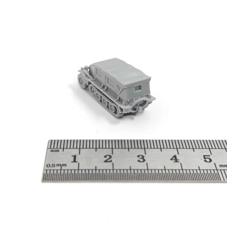 Sd.Kfz.10 German Armored Halftrack 1/144 Resin Model Kit - 1/144 resin model view 4