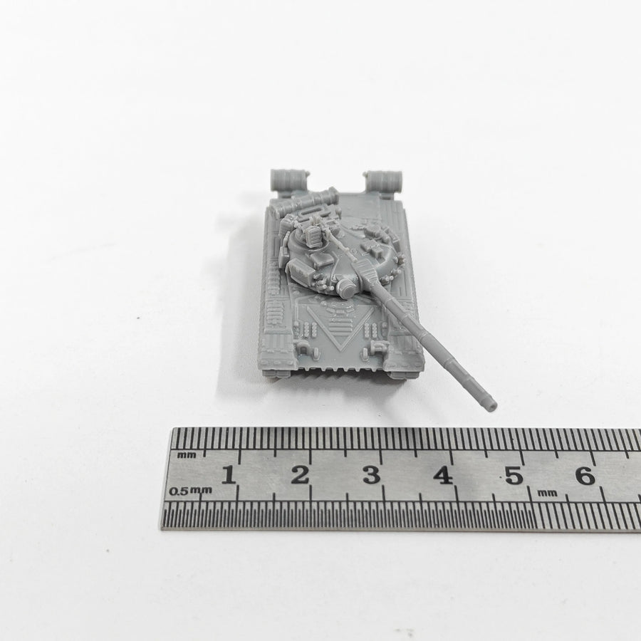 T-80B Main Battle Tank 1/144 Scale Resin Model Kit - 1/144 resin model view 3