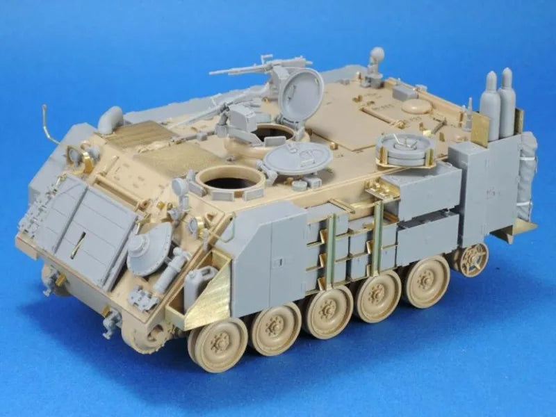 IDF M113 Late Conversion 1/35 Resin Model Kit - 1/35 resin model view 2