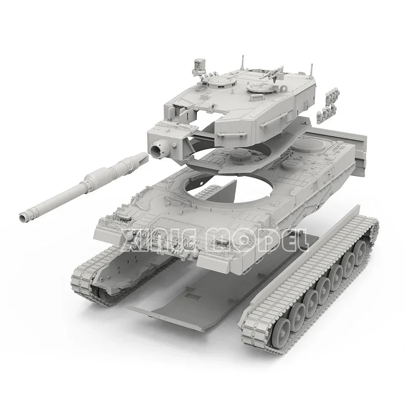 German Leopard 2A4 Main Battle Tank 1/72 Scale Resin Model Kit - 1/72 resin model view 3