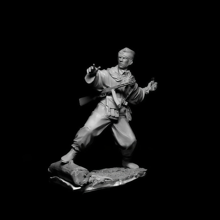 Soviet Red Army Scout 75mm Resin Figure Kit - 75mm resin model view 2