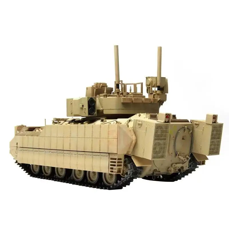 Modern US M2A3 Bradley Infantry Fighting Vehicle 1/35 Resin Model Kit - 1/35 resin model view 4