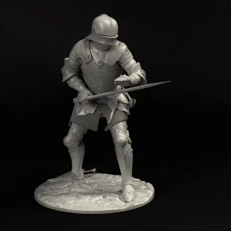 Medieval Knight with Interchangeable Heads 1/24 Resin Figure Kit - 1/24 resin model view 2