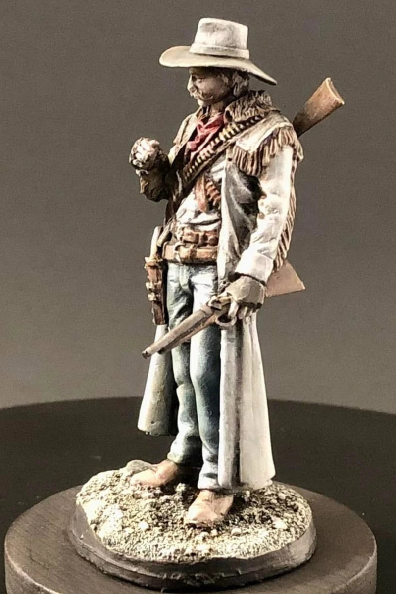 Wild West Bounty Hunter with Duster Coat 1/32 Resin Figure Kit - 1/32 resin model view 5