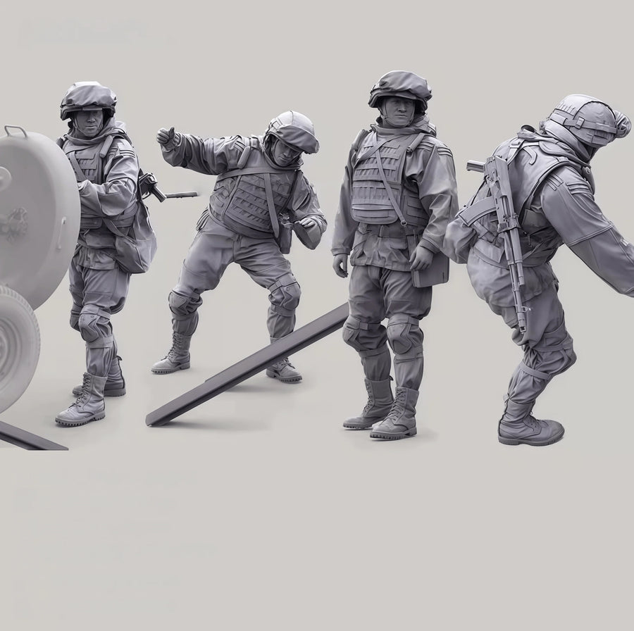Modern Soldiers in Tactical Gear 1/35 Resin Figure Kit (4 Figures) - resin model view 2