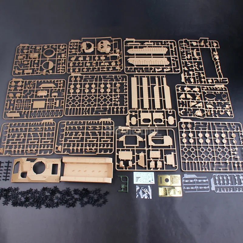 M3A3 Bradley BUSK III 1/35 Resin Model Kit - 1/35 resin model view 2