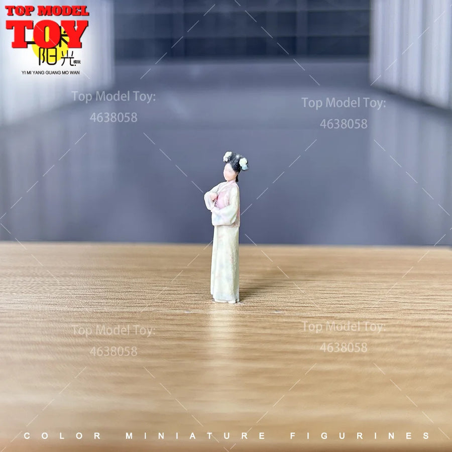 Qing Dynasty Girl in Traditional Hanfu 1/64 Resin Figure - 1/64 resin model view 3