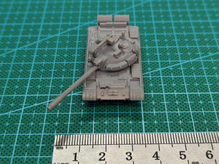 T-55A Main Battle Tank 1/144 Resin Model Kit - 1/144 resin model view 3